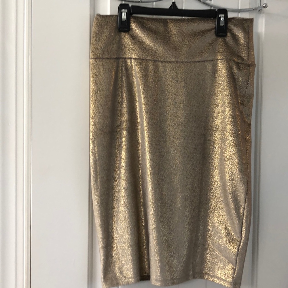 Gold skirt